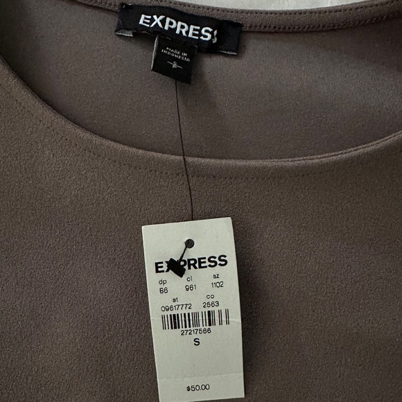 NWT Express Seamless Bodysuit - Picture 2 of 3